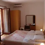 招待所 丽娜别墅酒店 Ičići