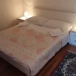 丽娜别墅酒店