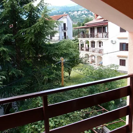 Lina Casa de hóspedes Ičići