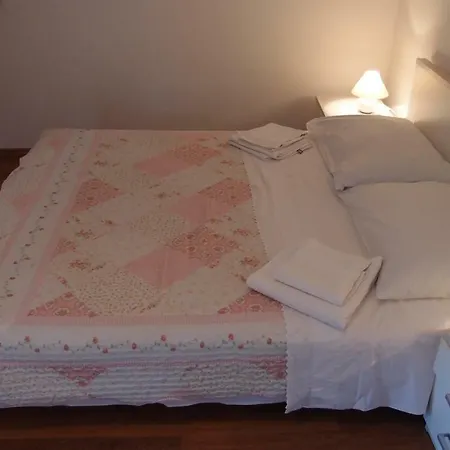 Gostinjska kuća Lina 3*